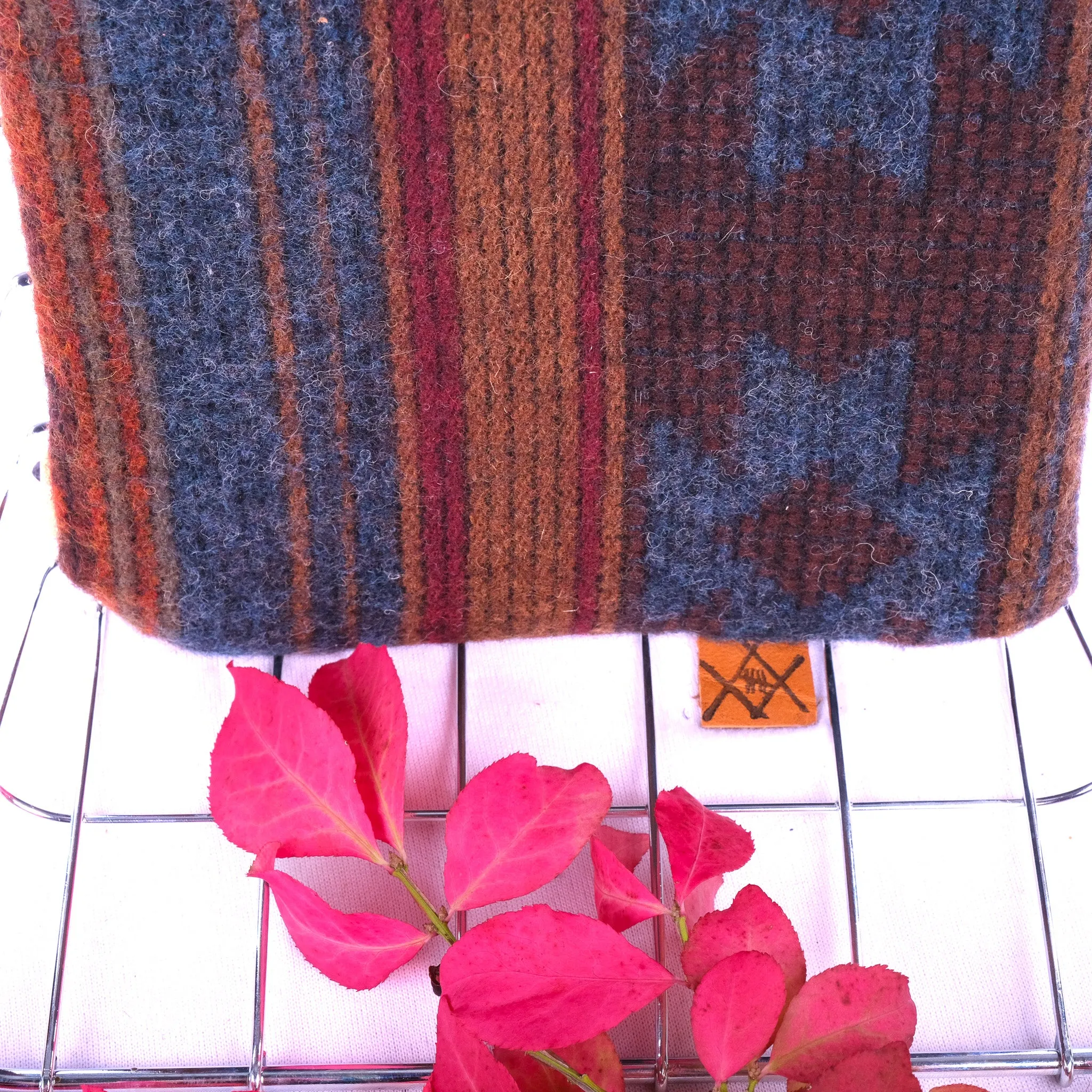 Fifth Season Canvas: Pat Mat for Wald LARGE 139 baskets ( Brown and Blue Wool Top / Black Bottom)
