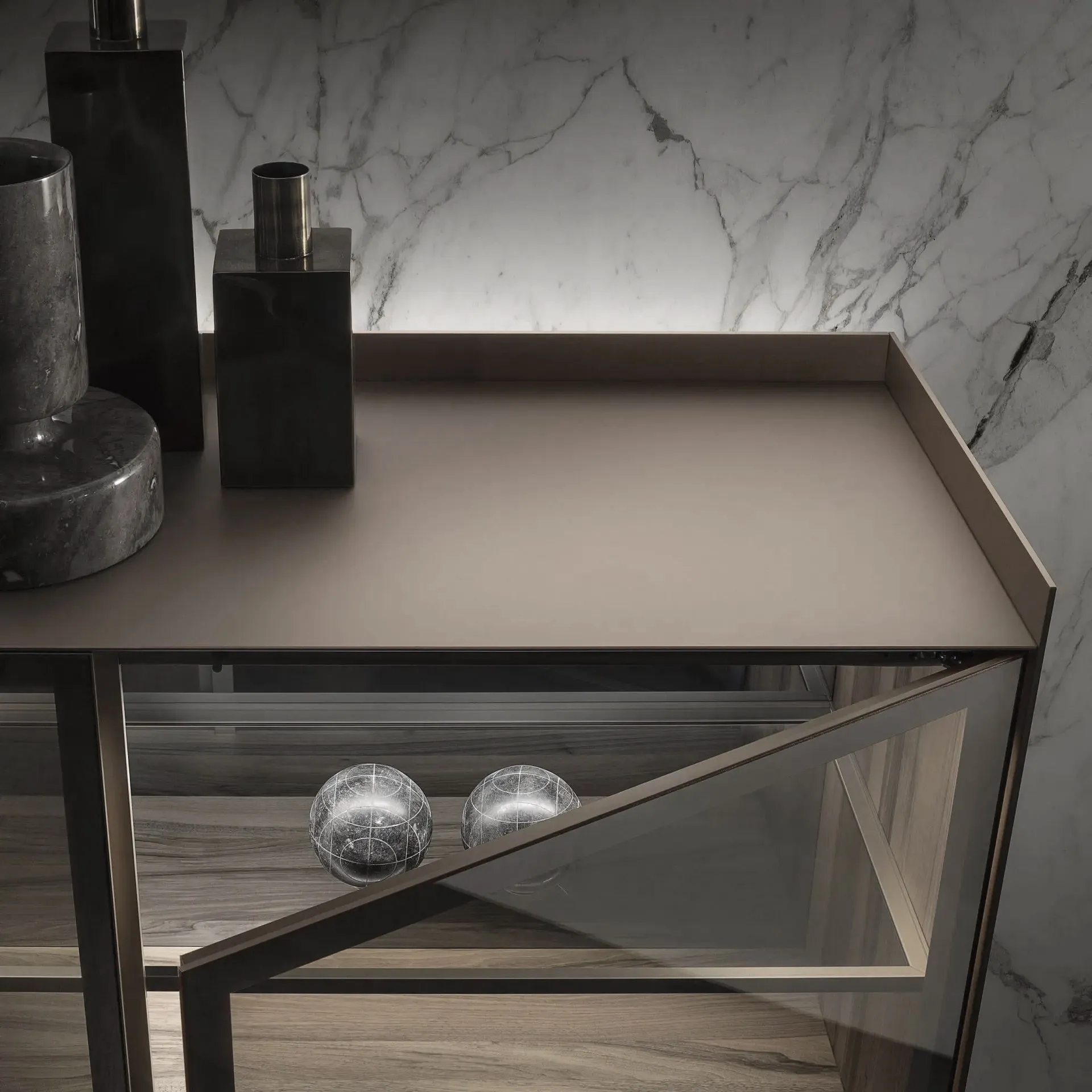 Self Bold Wall Mounted Cabinet